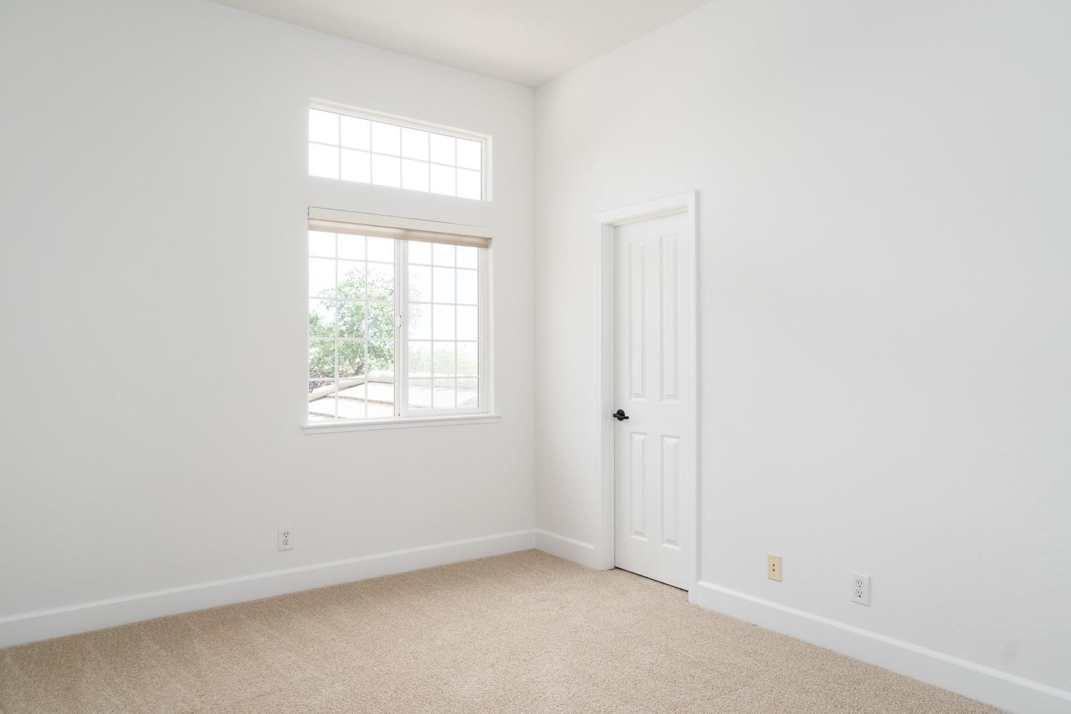 211 Gunston Court
