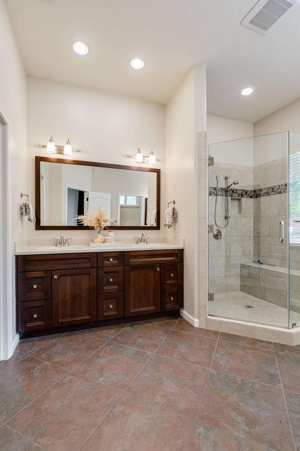 10917 Sunrise Ridge Circle