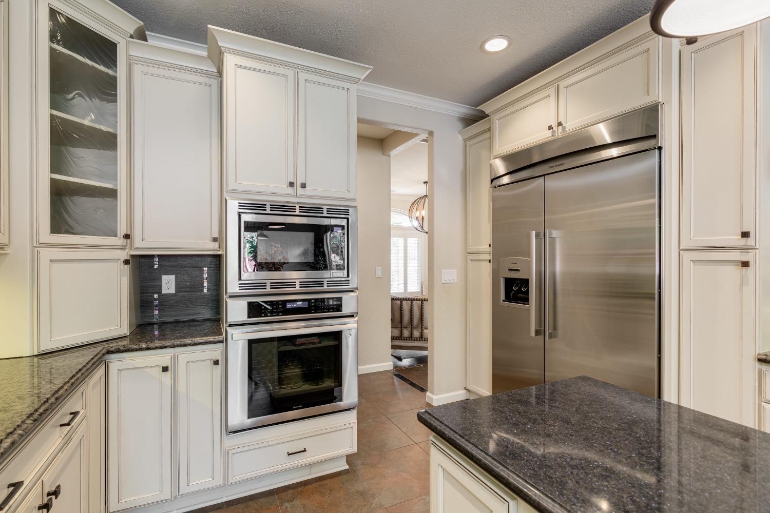10917 Sunrise Ridge Circle