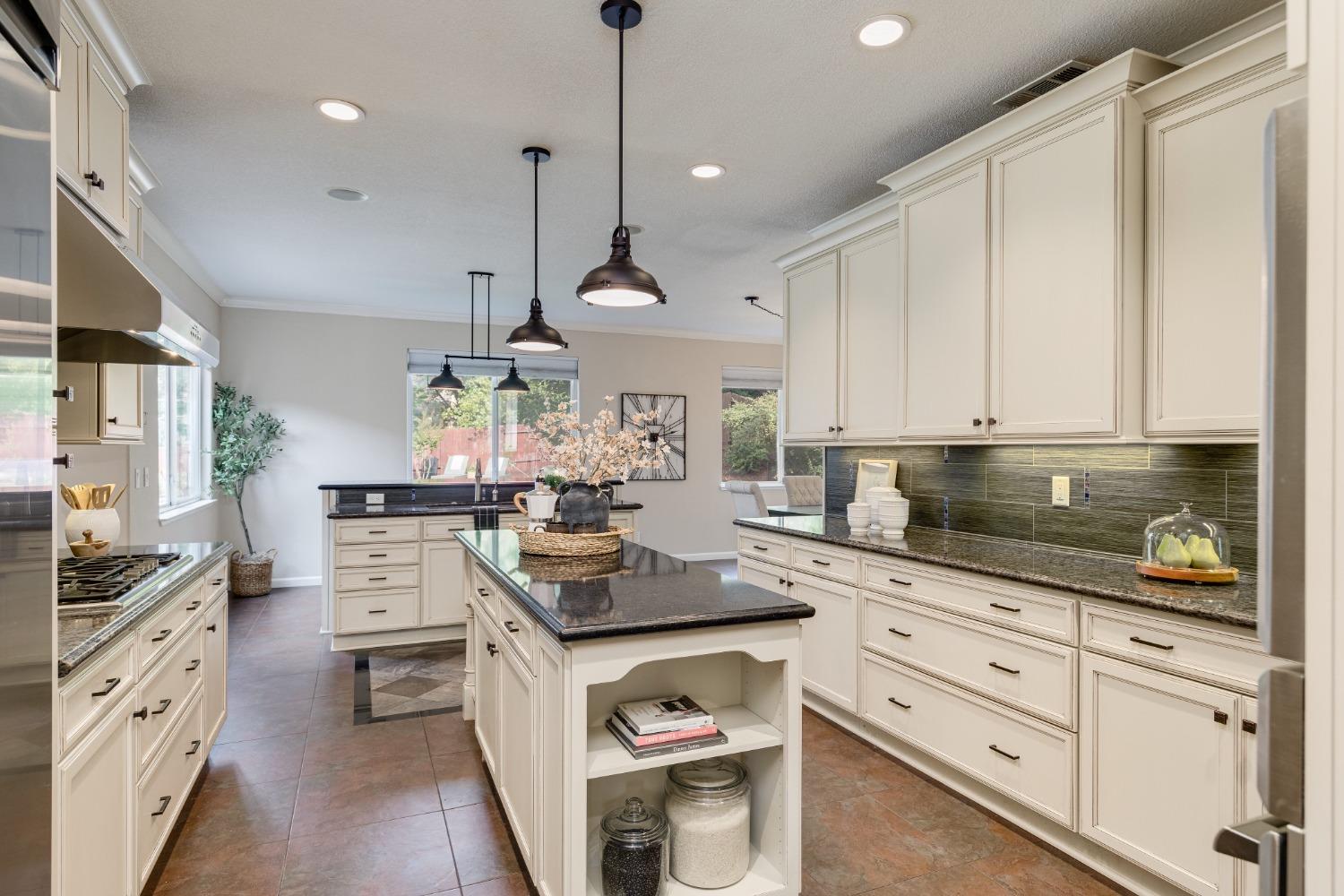 10917 Sunrise Ridge Circle