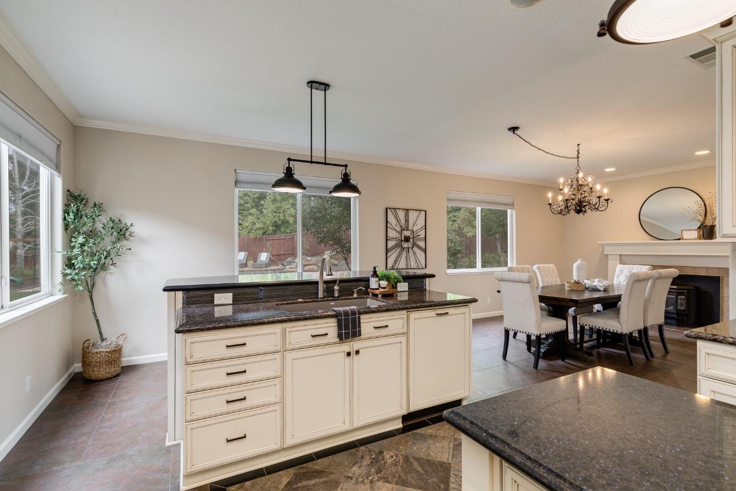 10917 Sunrise Ridge Circle