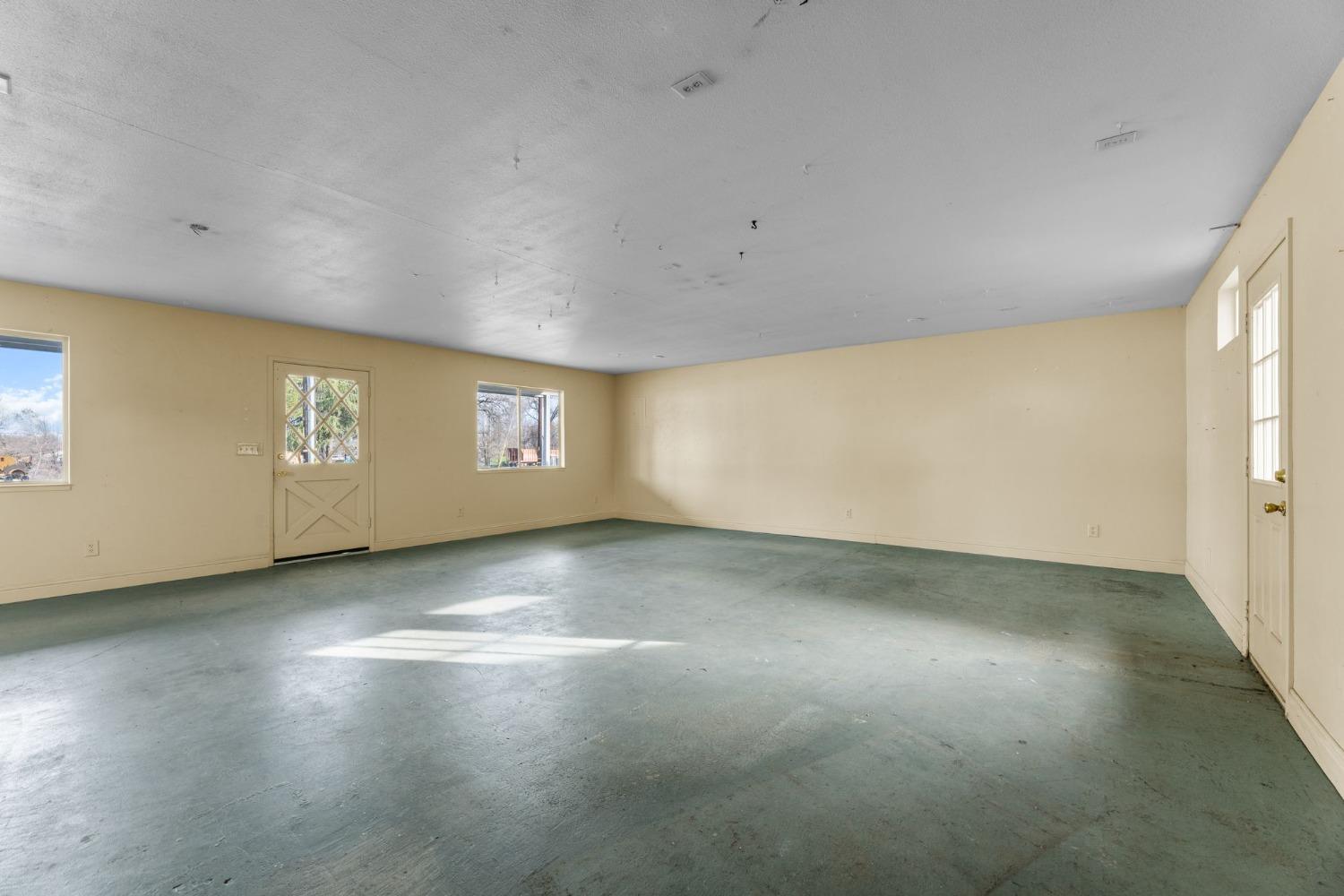4216 Mother Lode Drive