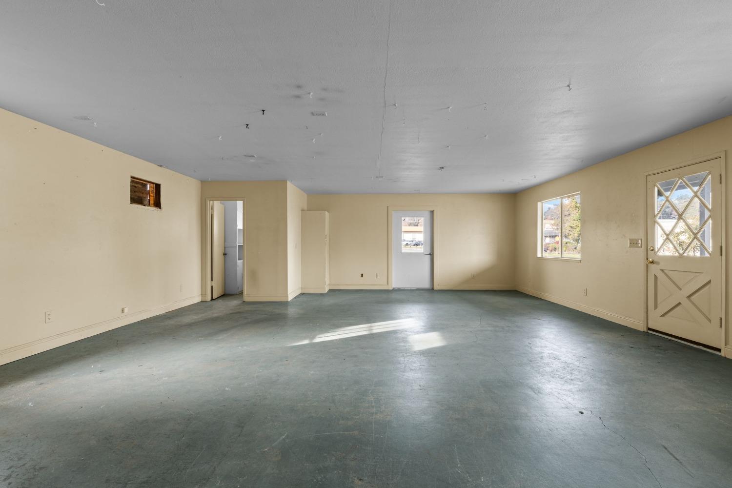 4216 Mother Lode Drive
