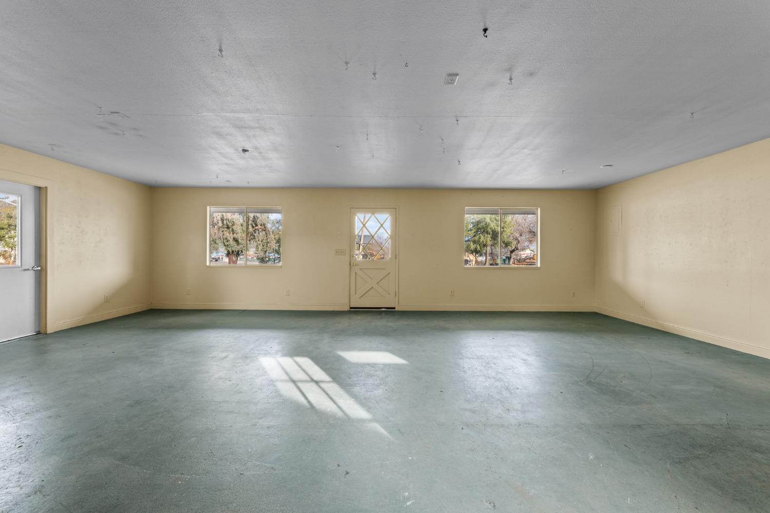 4216 Mother Lode Drive