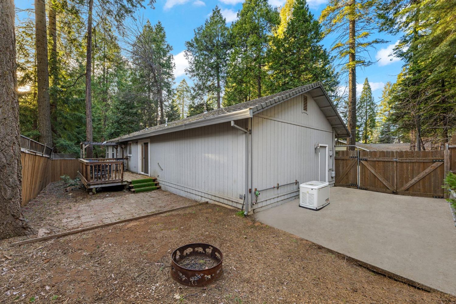 6484 Dobson Way Way