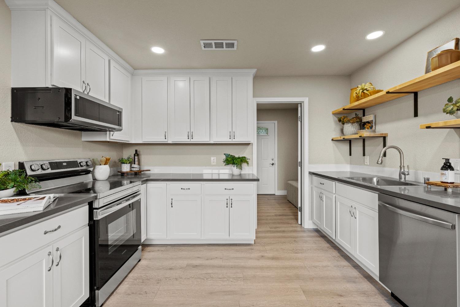 4085 Hutson Lane