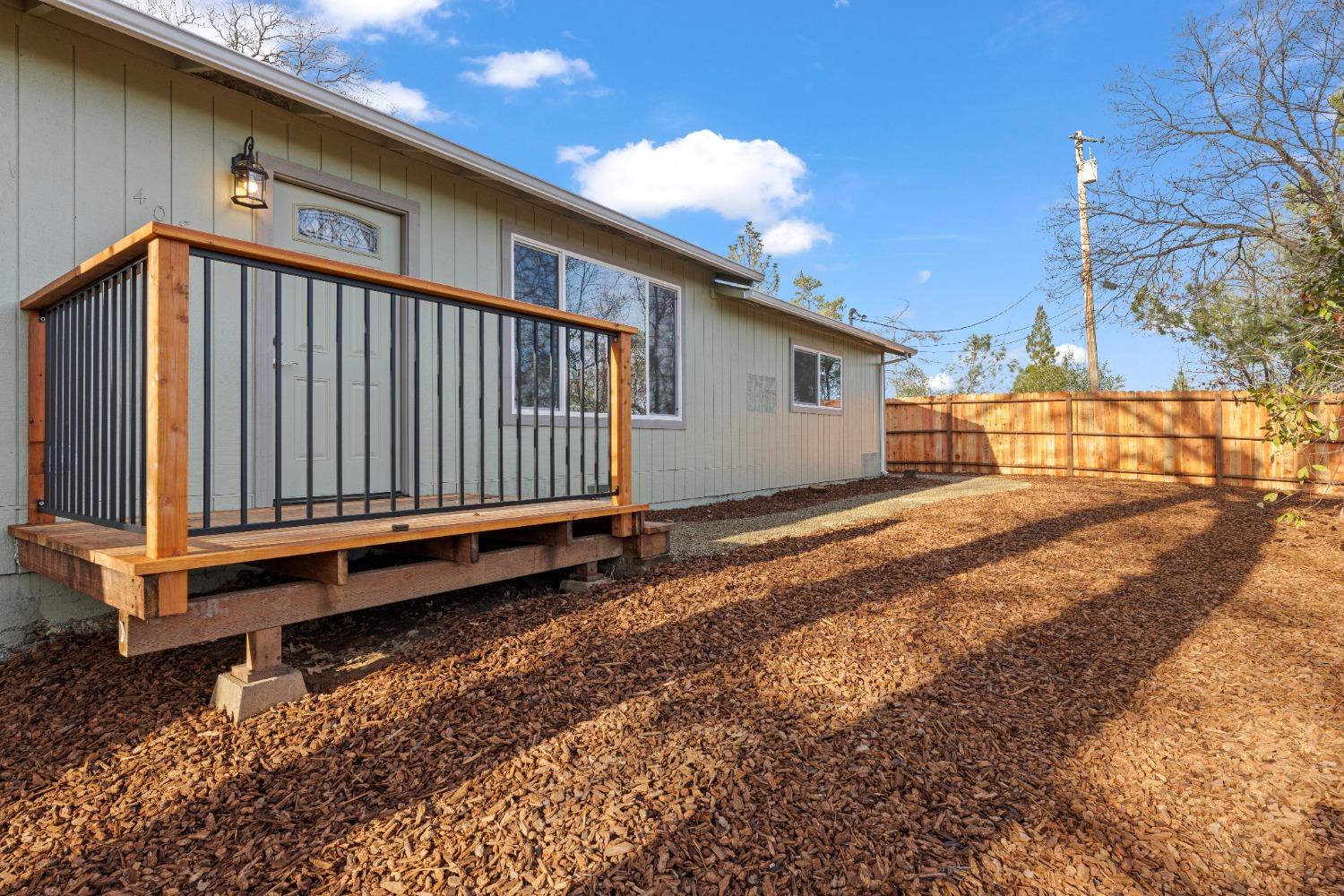 4085 Hutson Lane