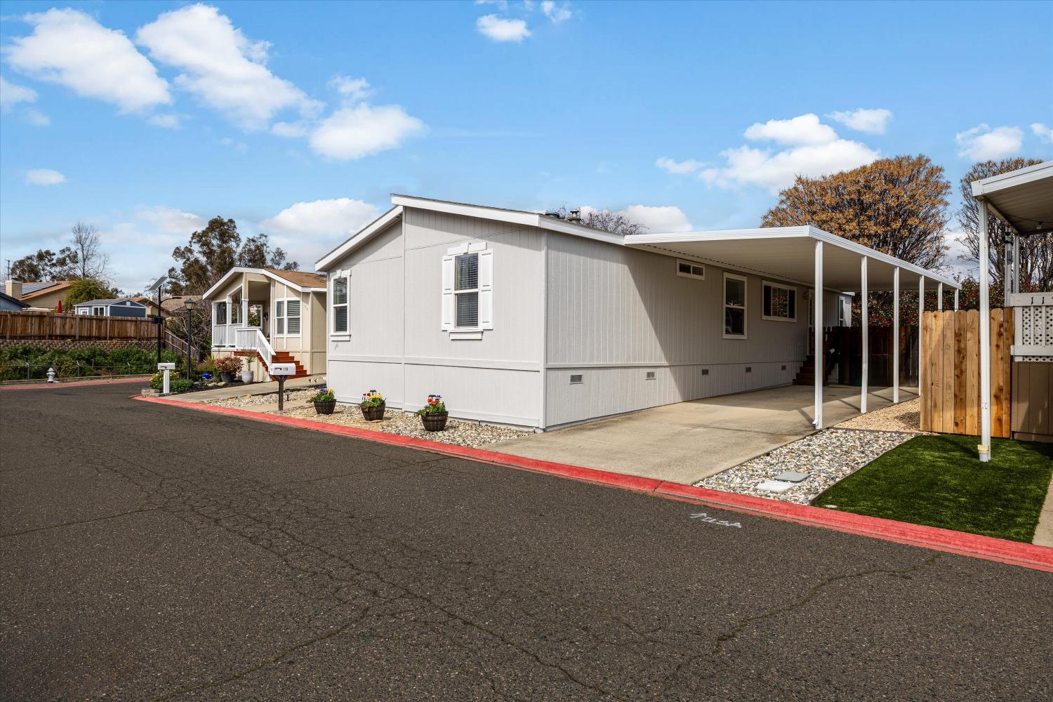 1130 White Rock Road 116