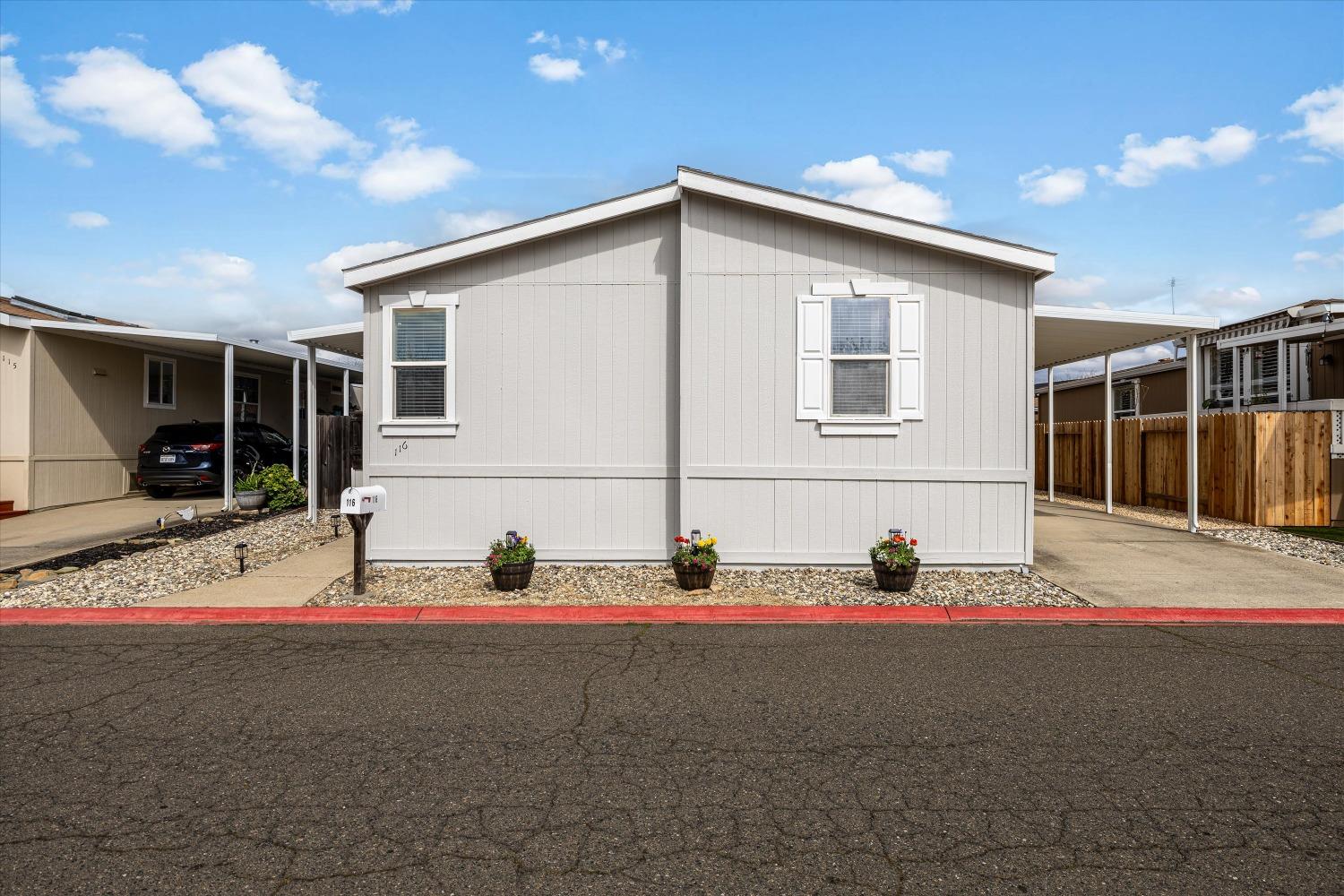 1130 White Rock Road 116