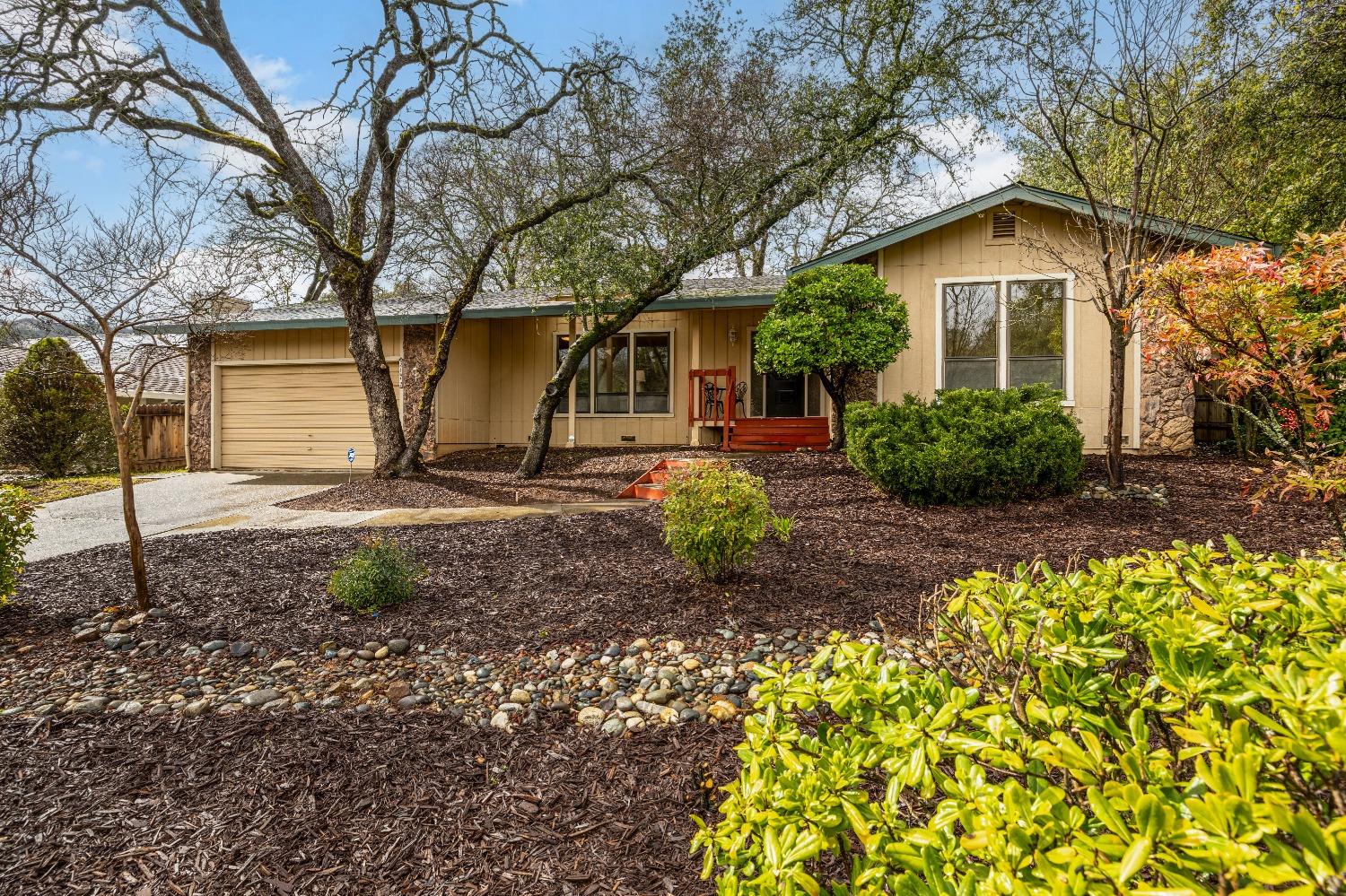3172 Stanford Lane