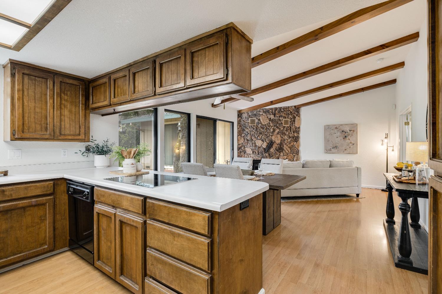 3172 Stanford Lane
