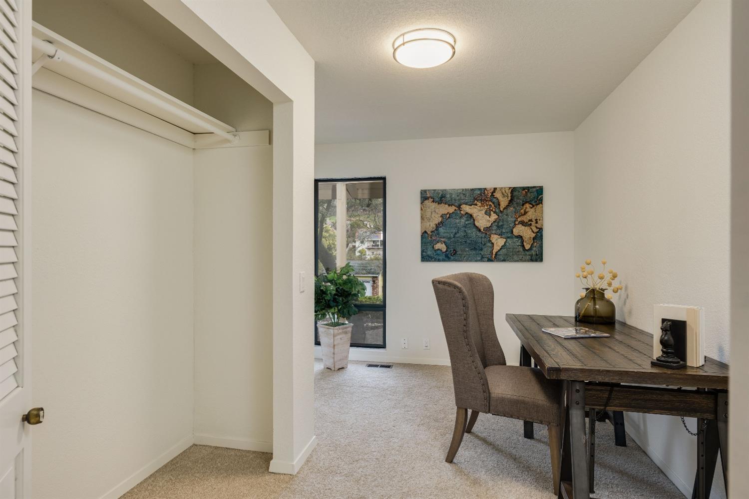 3172 Stanford Lane