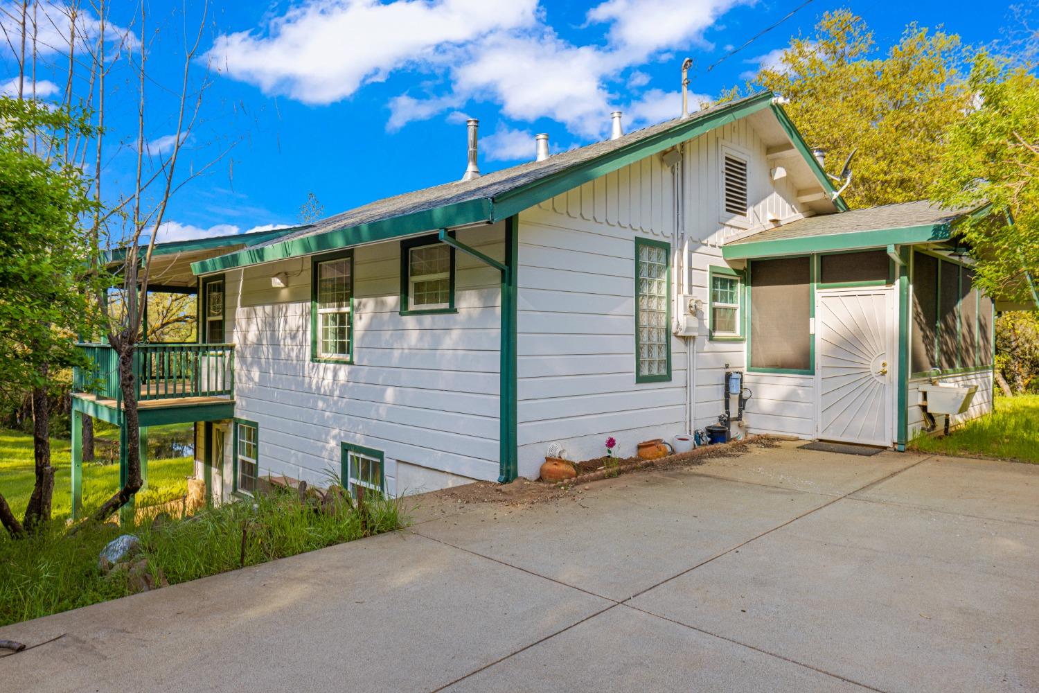 3361 Cedar Creek Road