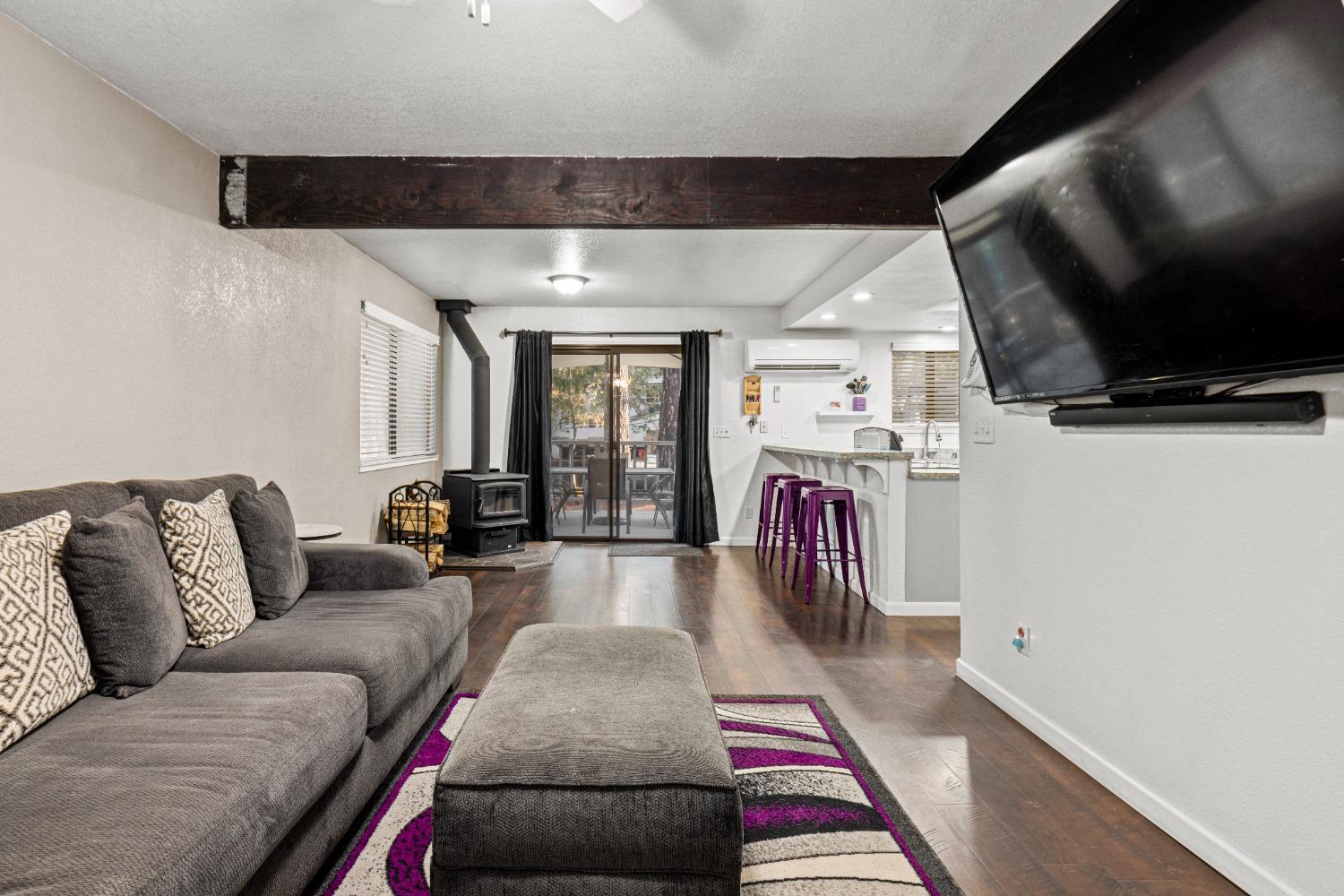 5415 Buttercup Drive