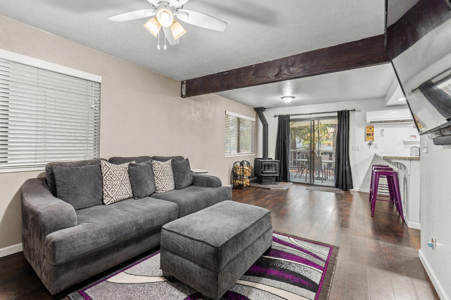 5415 Buttercup Drive