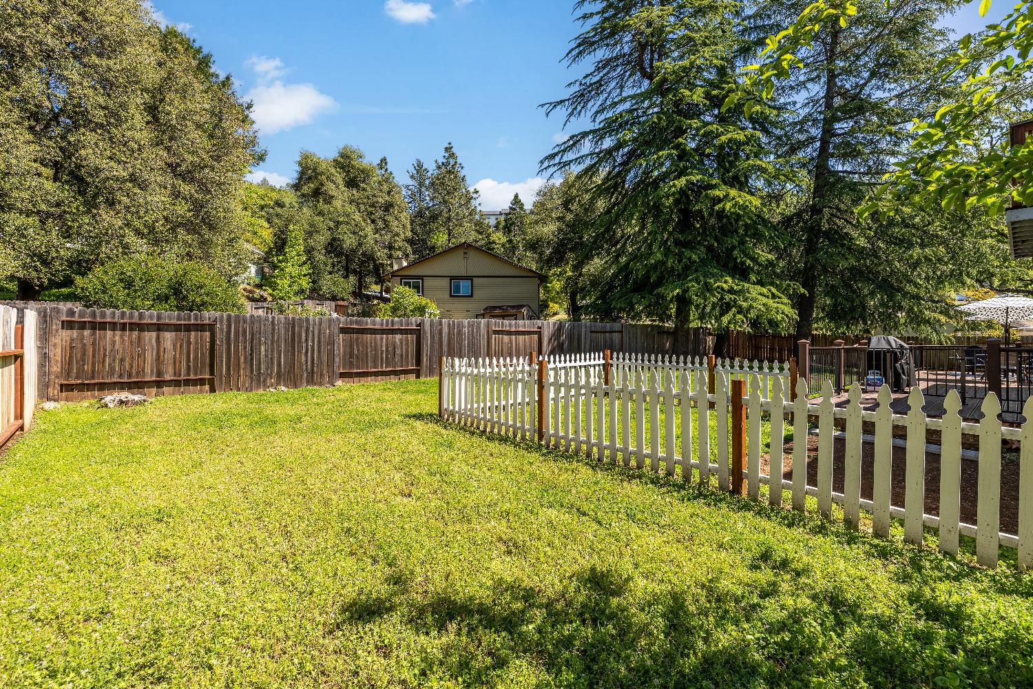 1543 Brendan Way