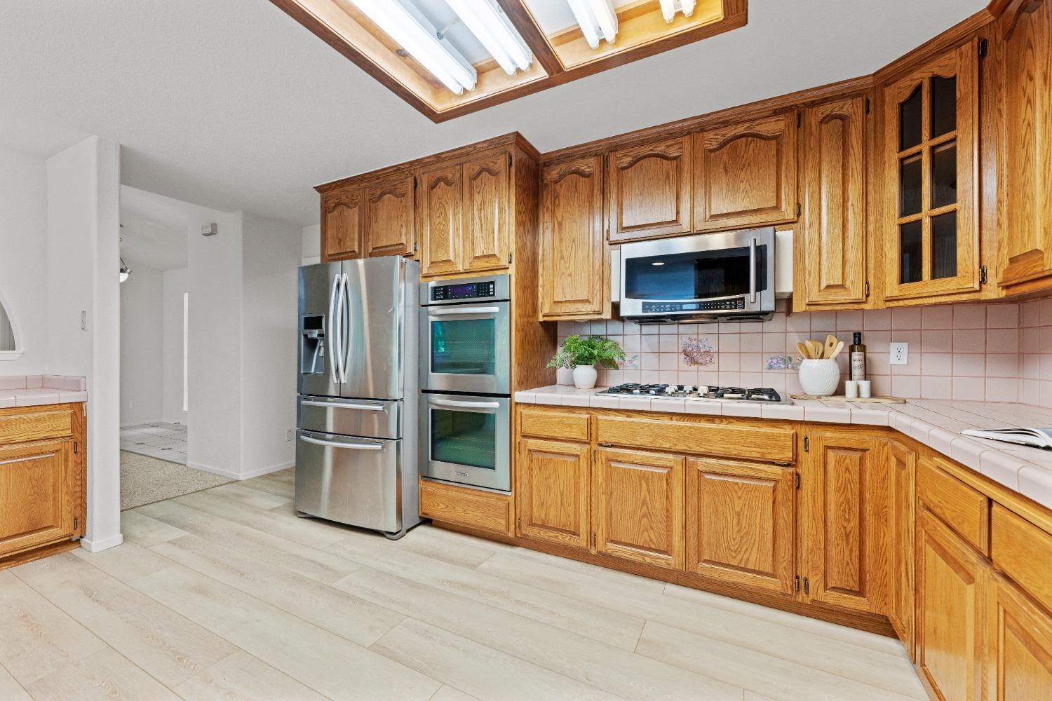 5532 Shadow Court