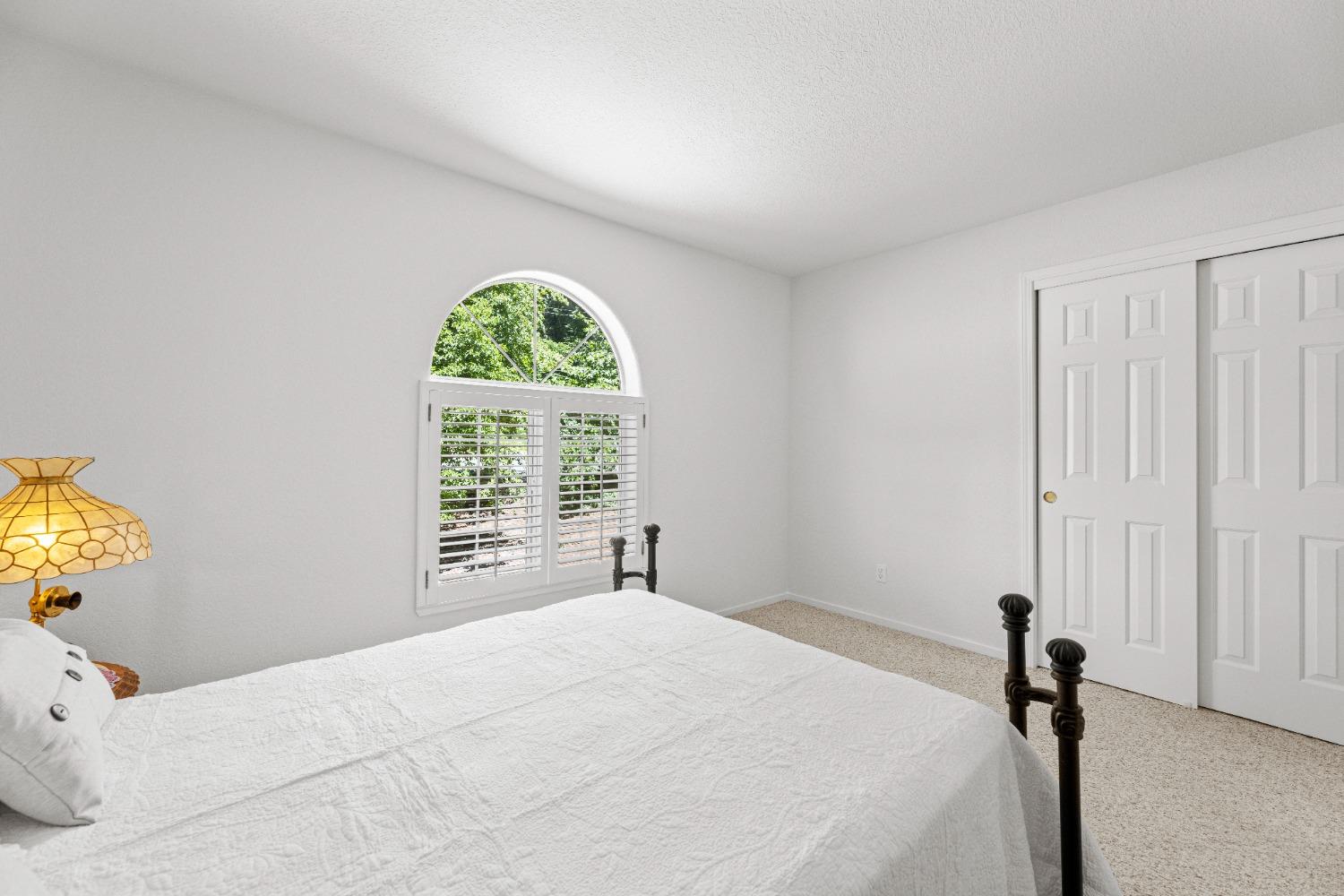 5532 Shadow Court