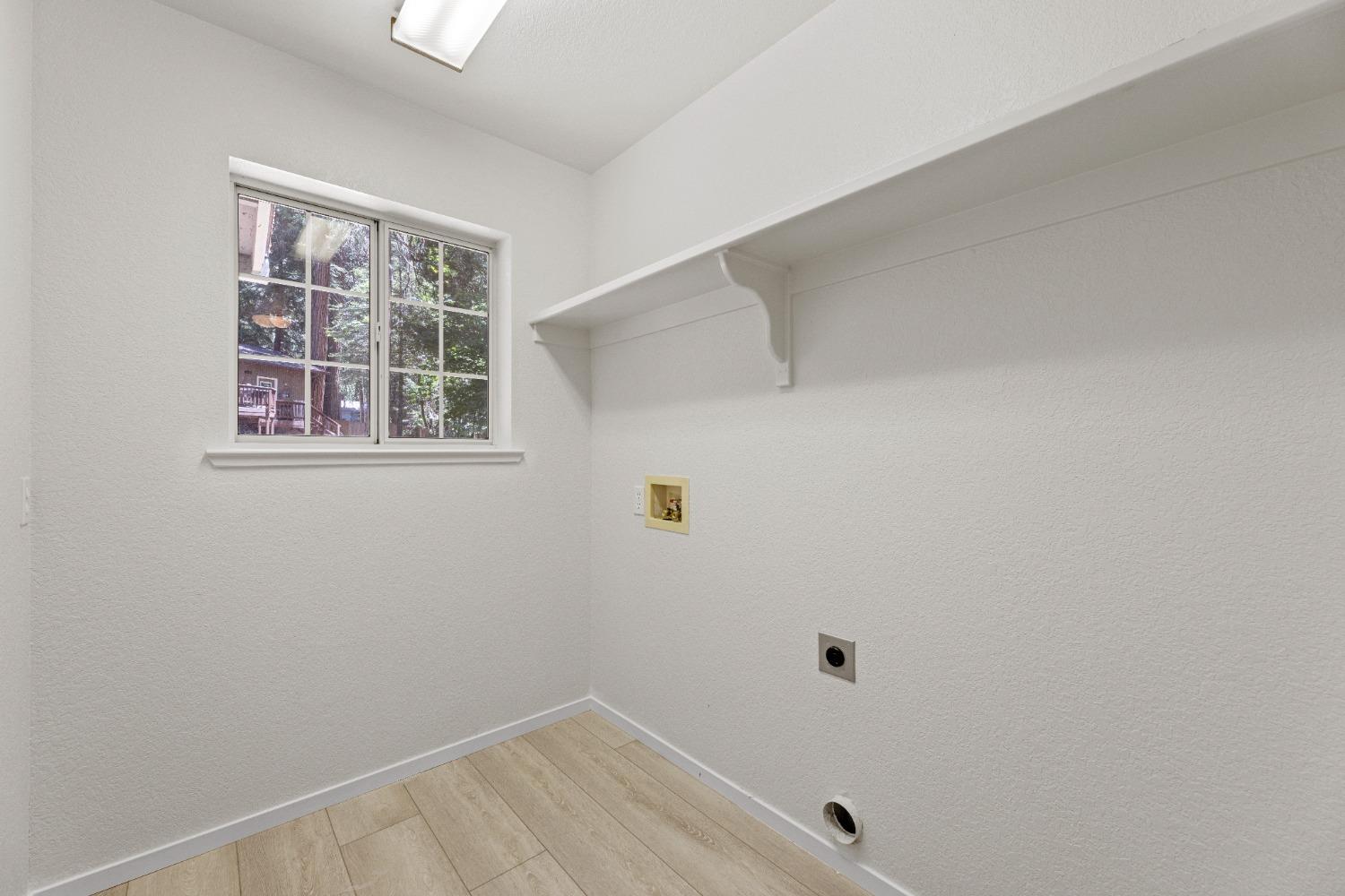 5532 Shadow Court