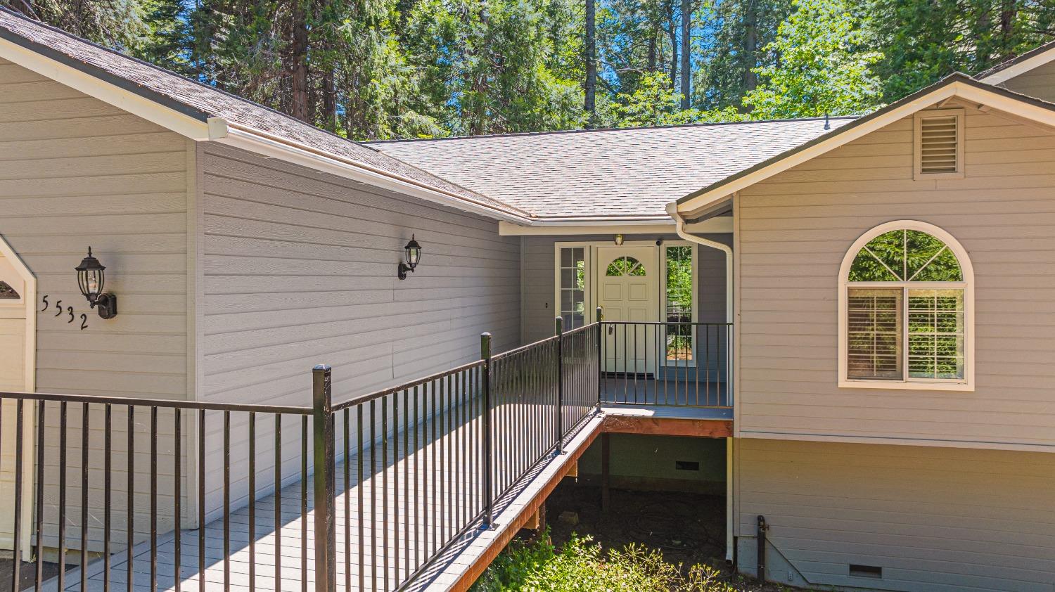 5532 Shadow Court