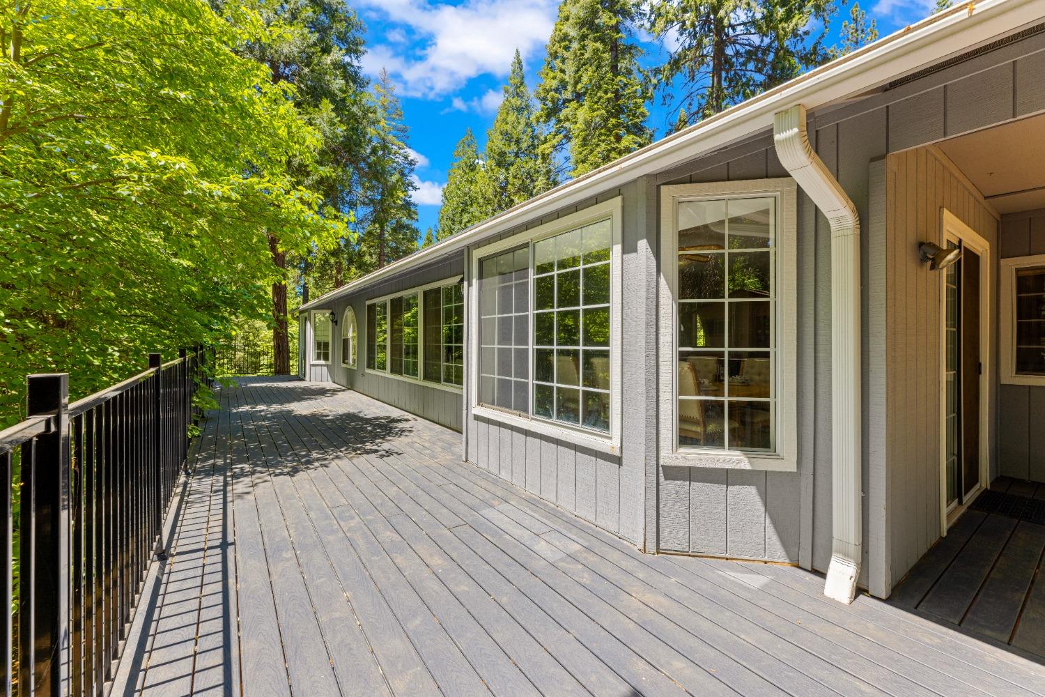 5532 Shadow Court