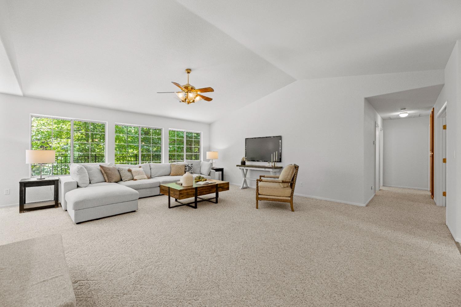 5532 Shadow Court