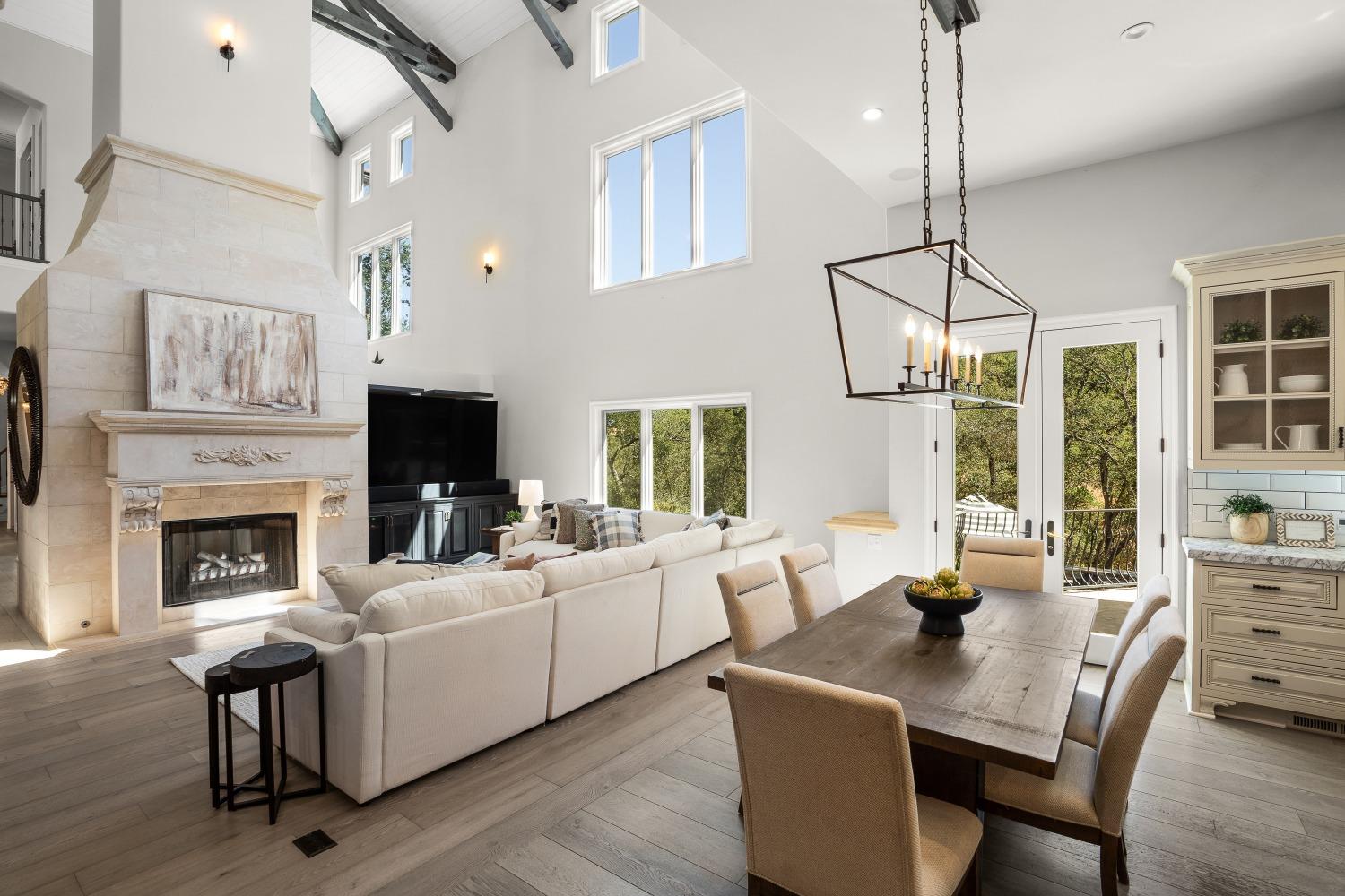 4251 Cordero Drive