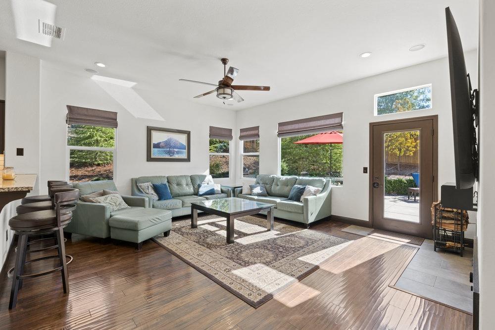 3081 Honey Circle