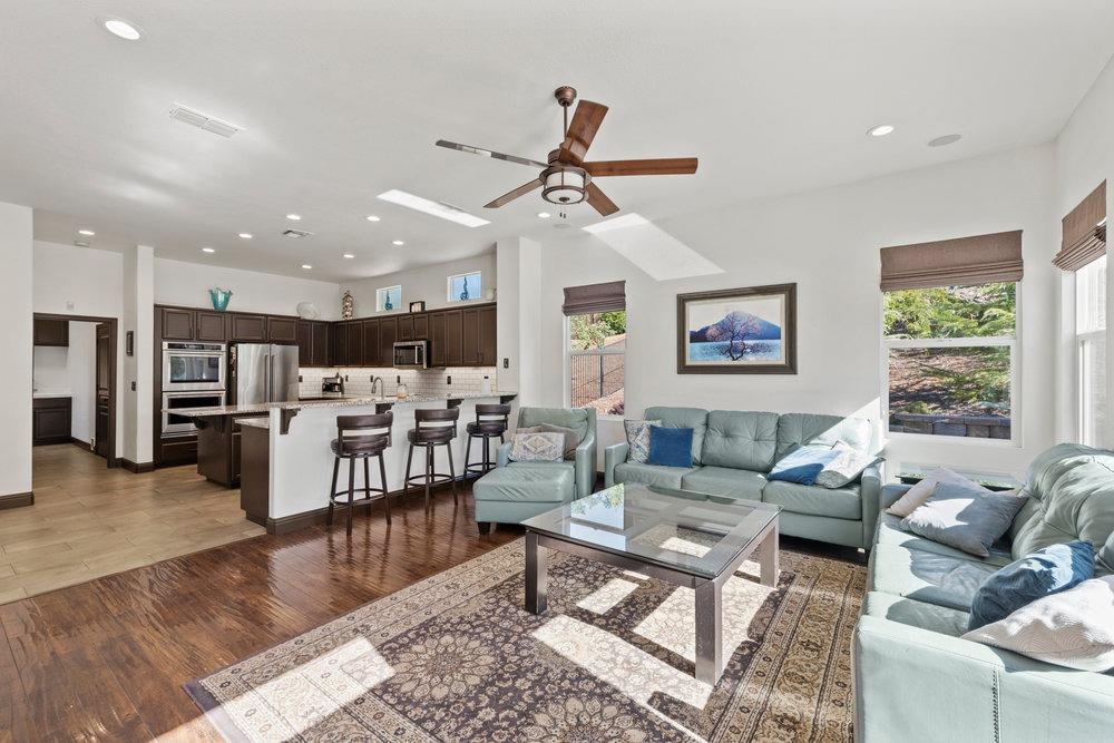 3081 Honey Circle