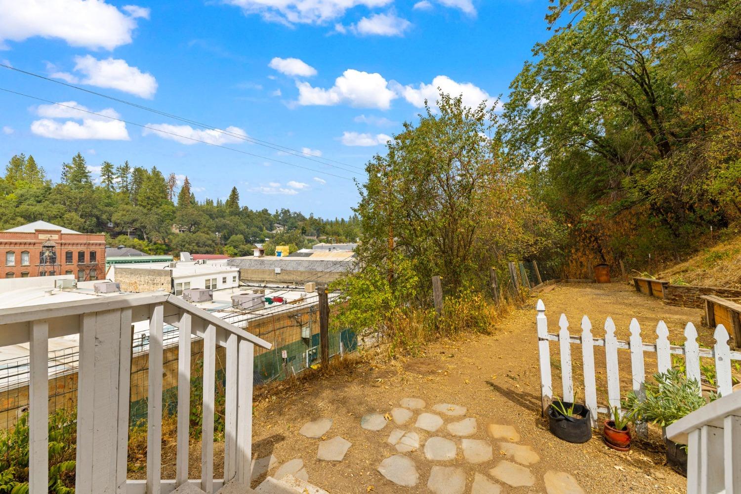 868 Reservoir Street