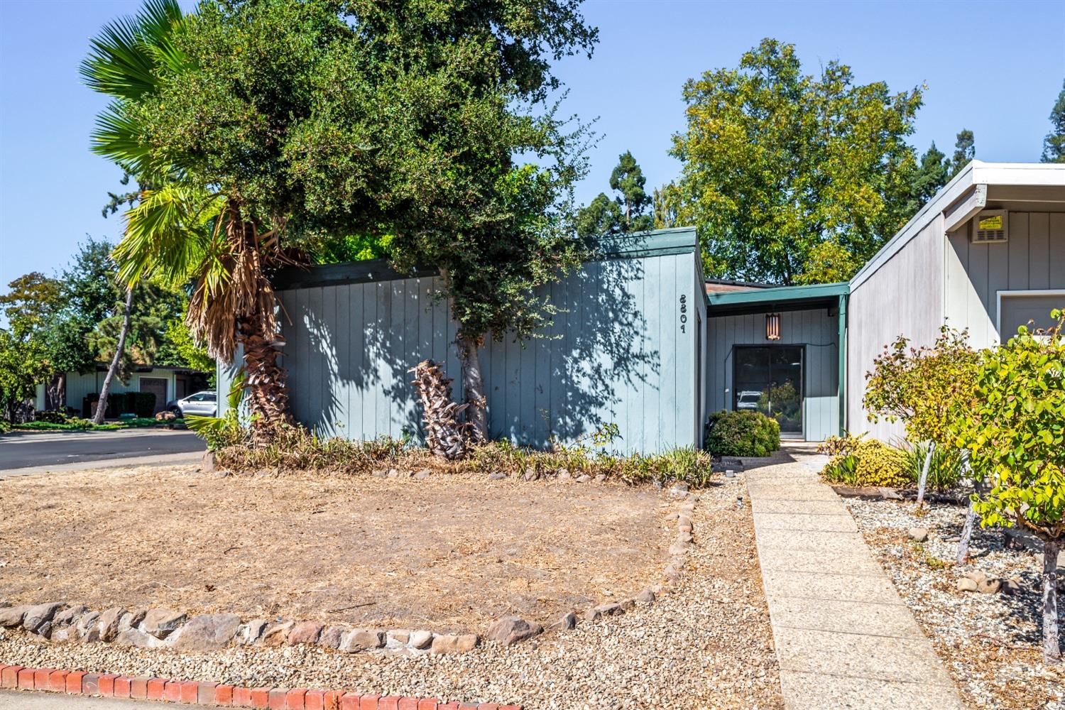 8801 Sharkey Avenue