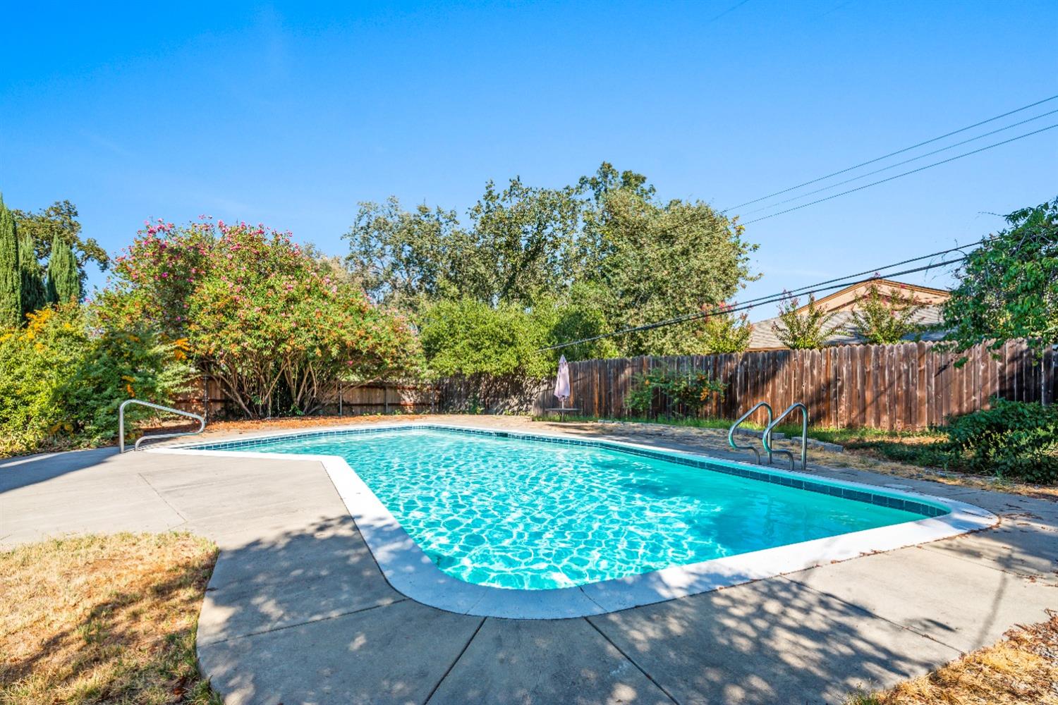 4024 Fairwood Way
