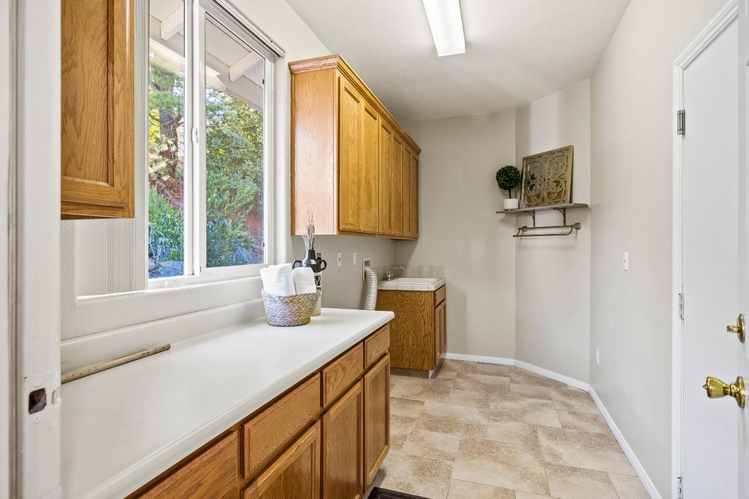 3444 Kimberly Road