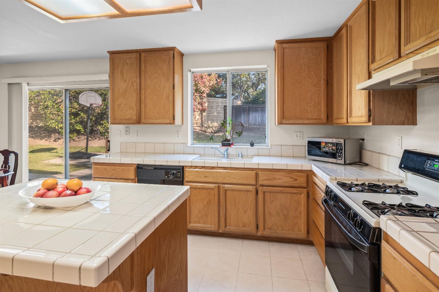8422 Adagio Way