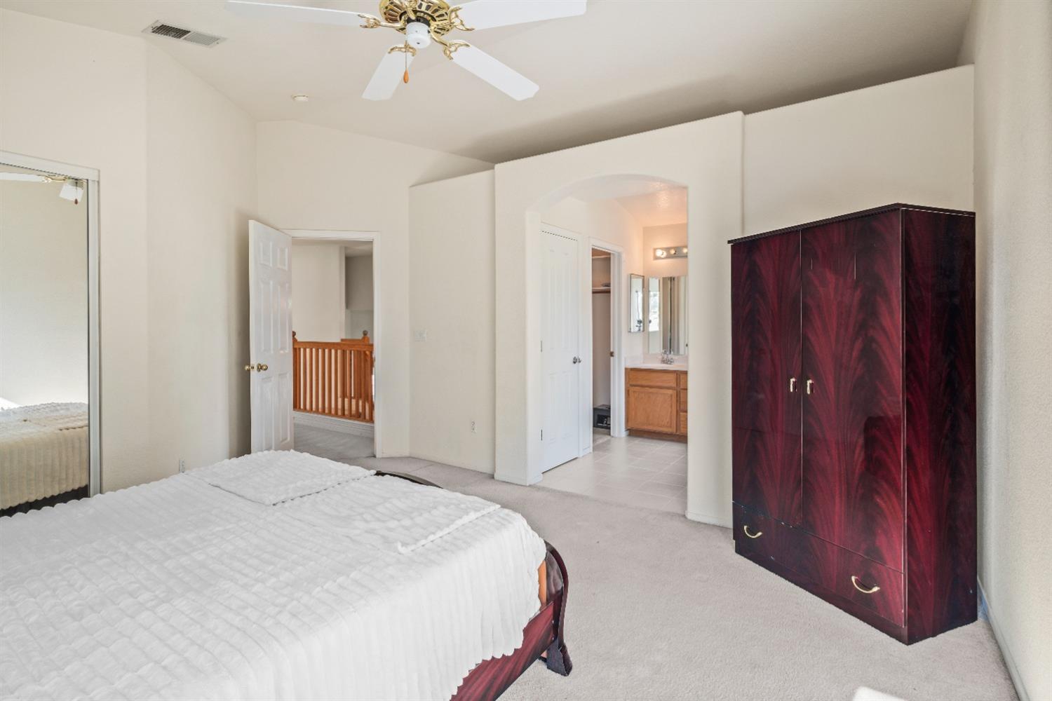 8422 Adagio Way