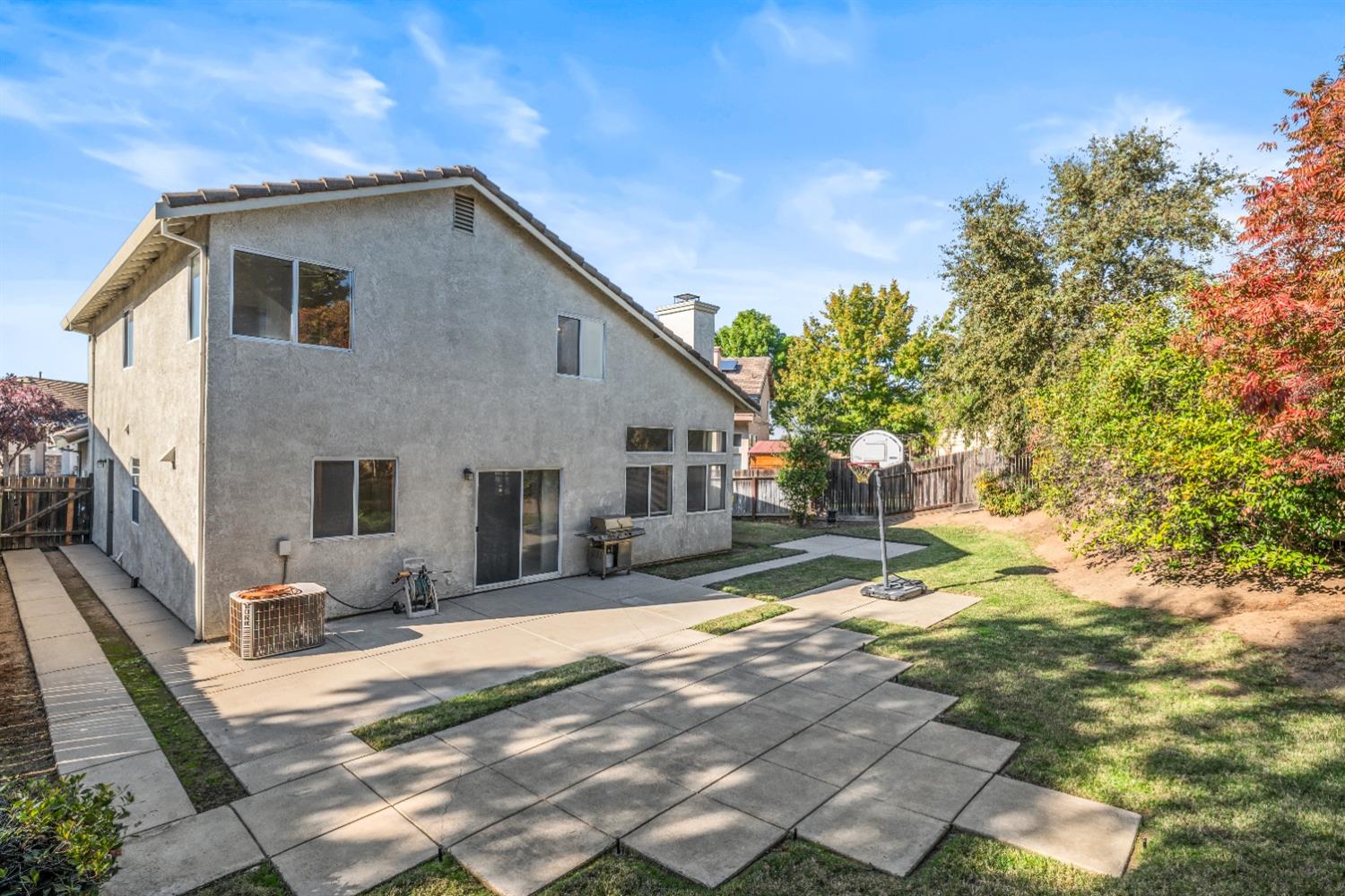 8422 Adagio Way