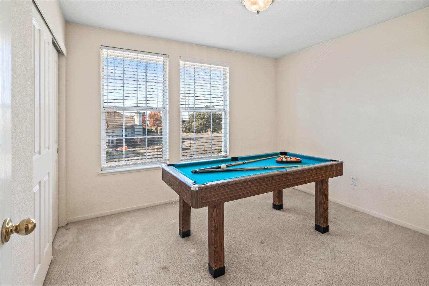 8422 Adagio Way