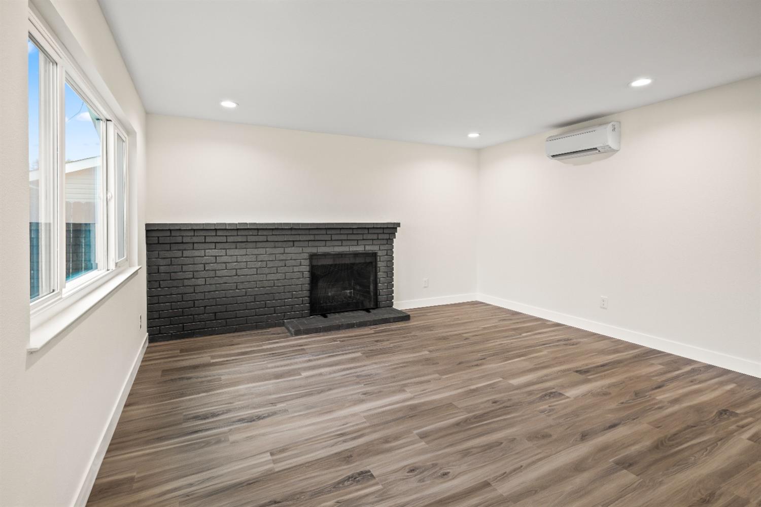 9948 Lincoln Village Drive