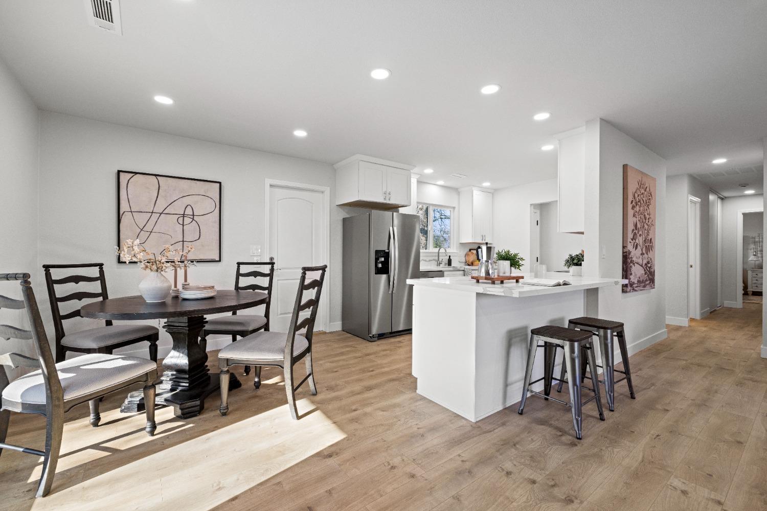 6541 Crystal Boulevard