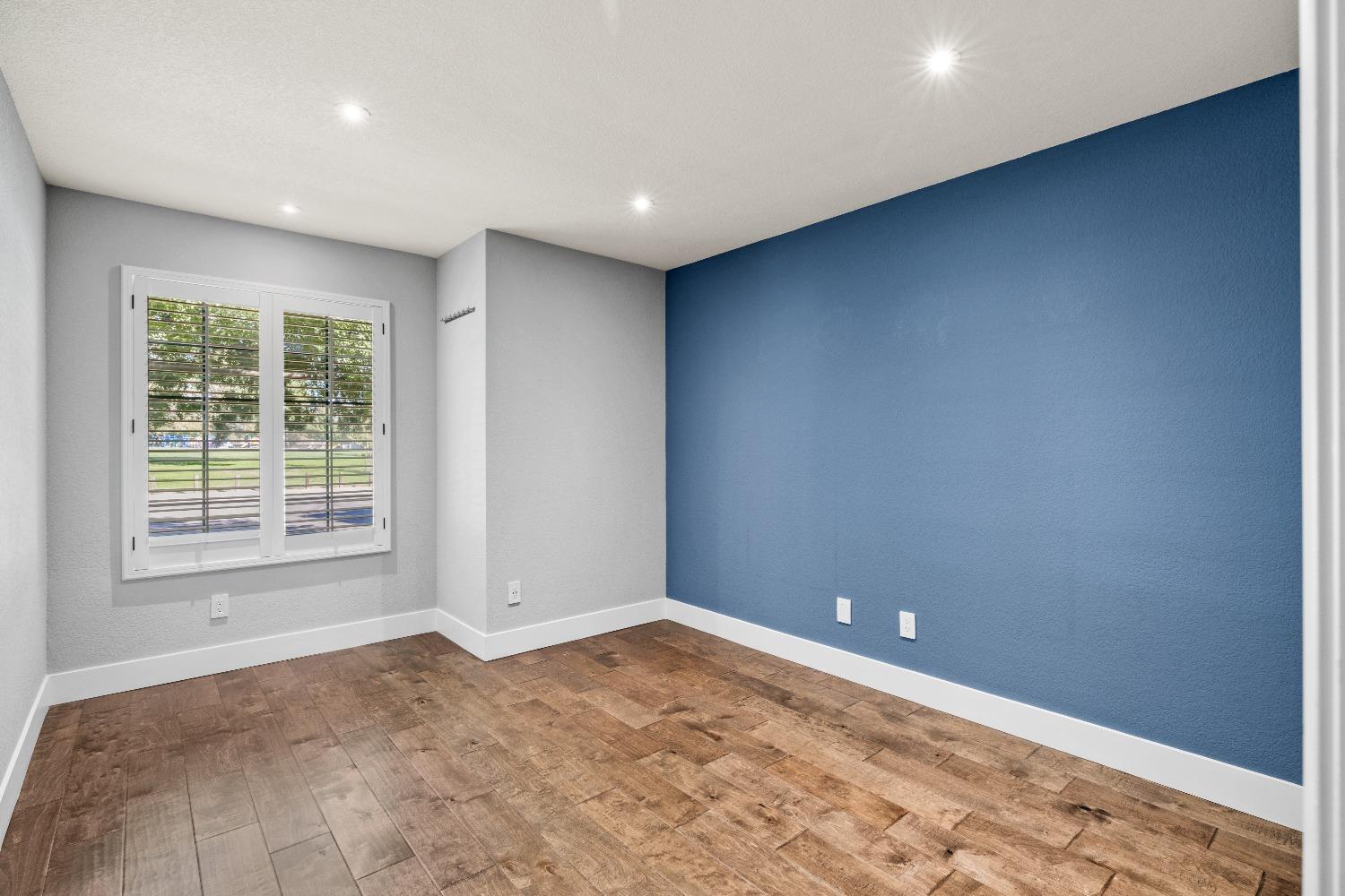 11853 Prospect Hill Drive