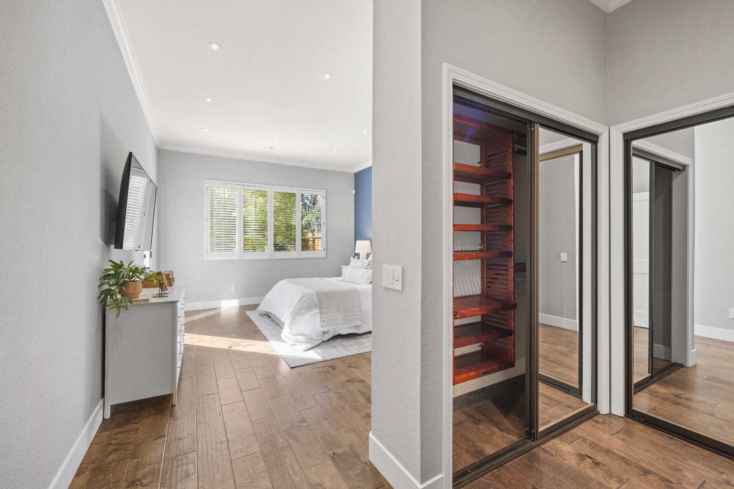 11853 Prospect Hill Drive