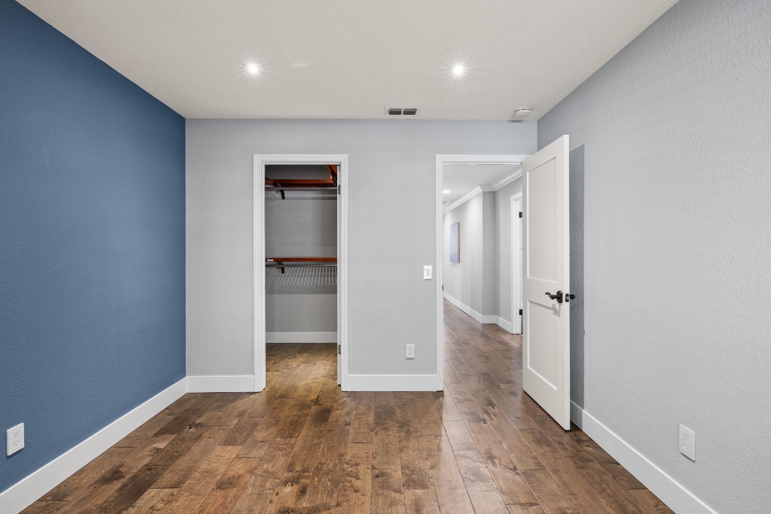 11853 Prospect Hill Drive