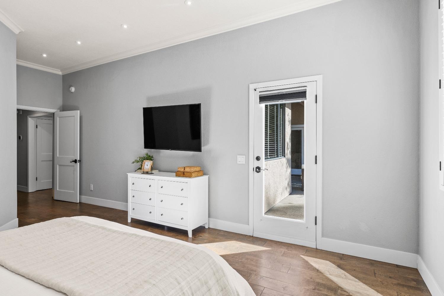 11853 Prospect Hill Drive