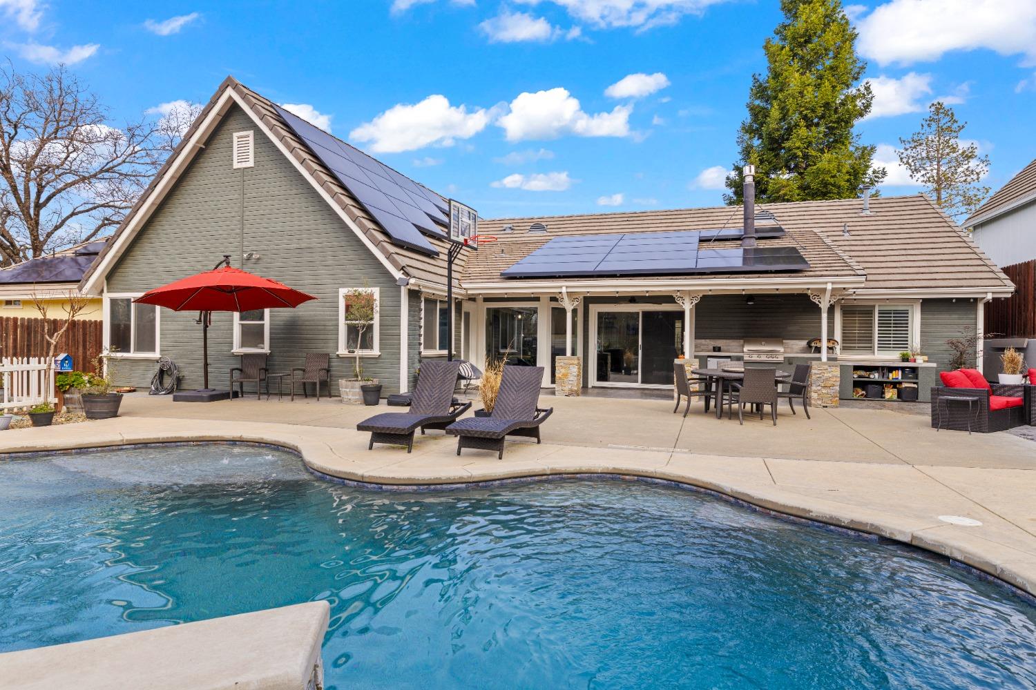 1044 Diamante Robles Court