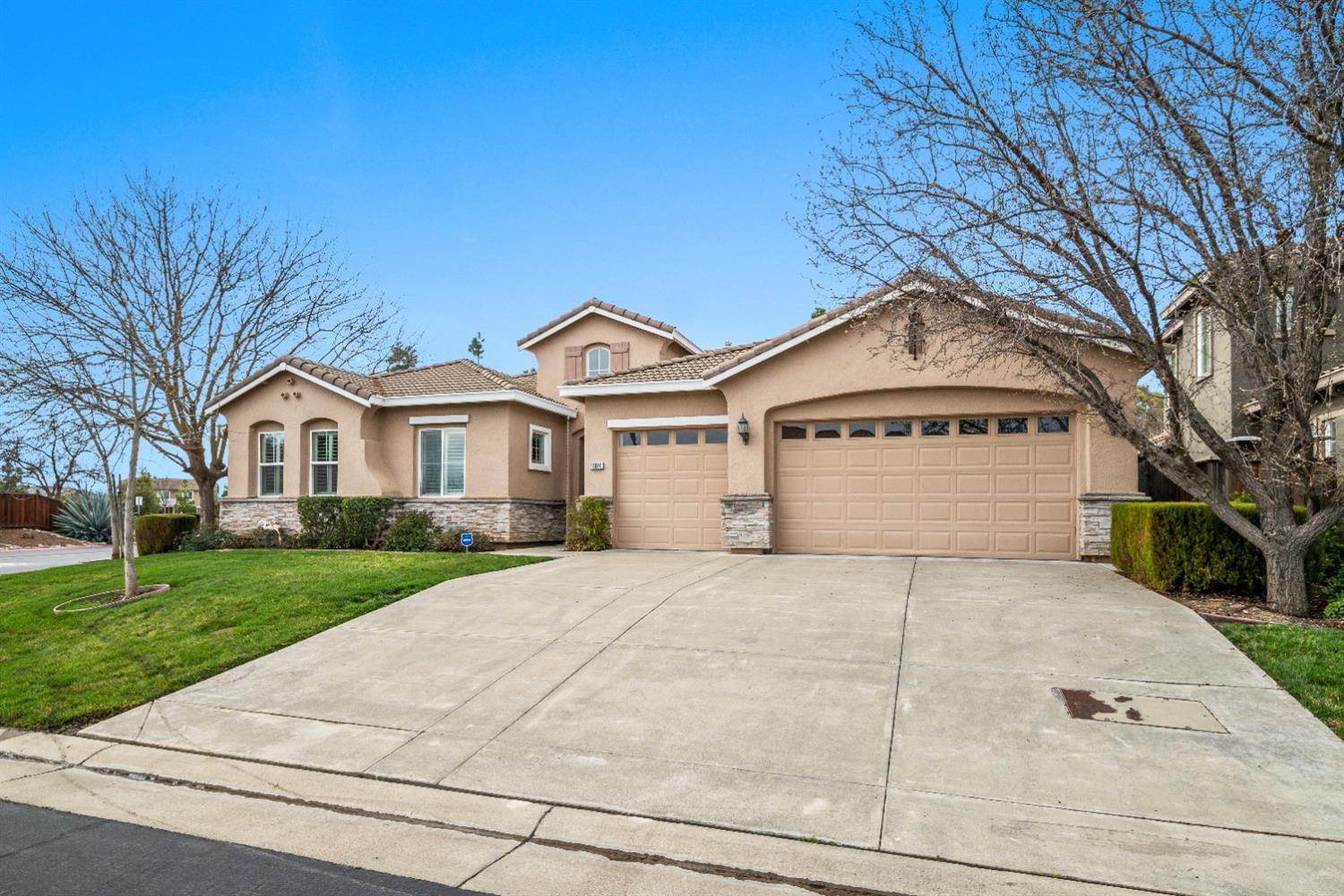 18040 Ruddy Street