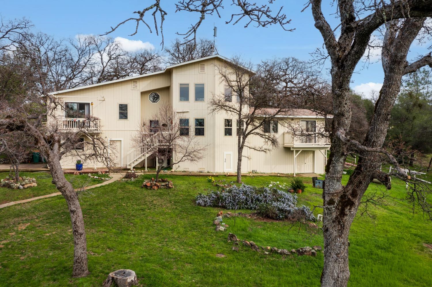 1502 Arrowbee Drive