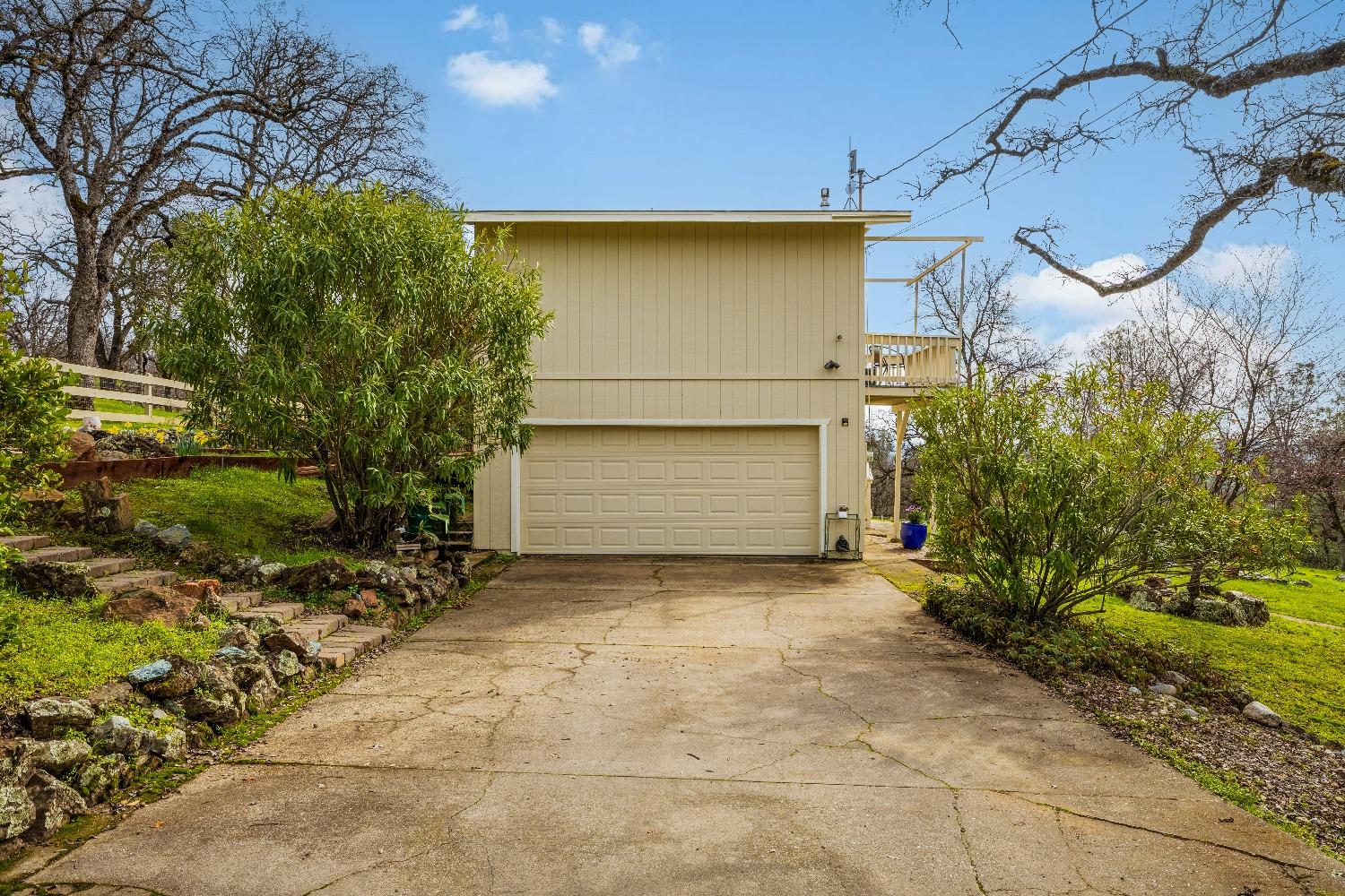 1502 Arrowbee Drive