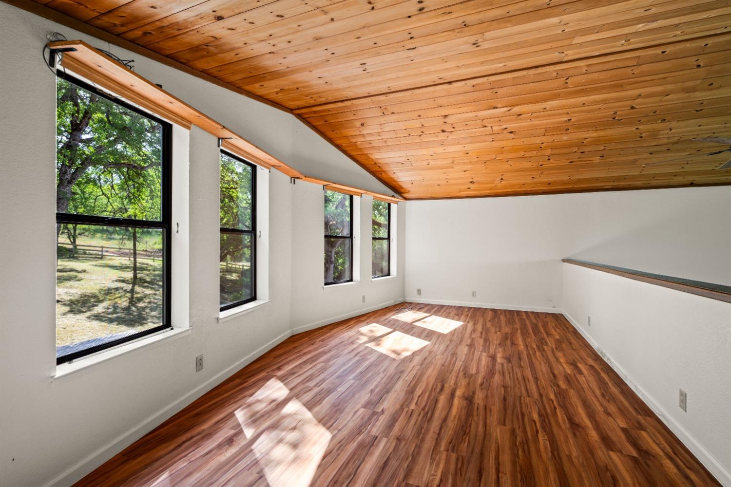 1502 Arrowbee Drive