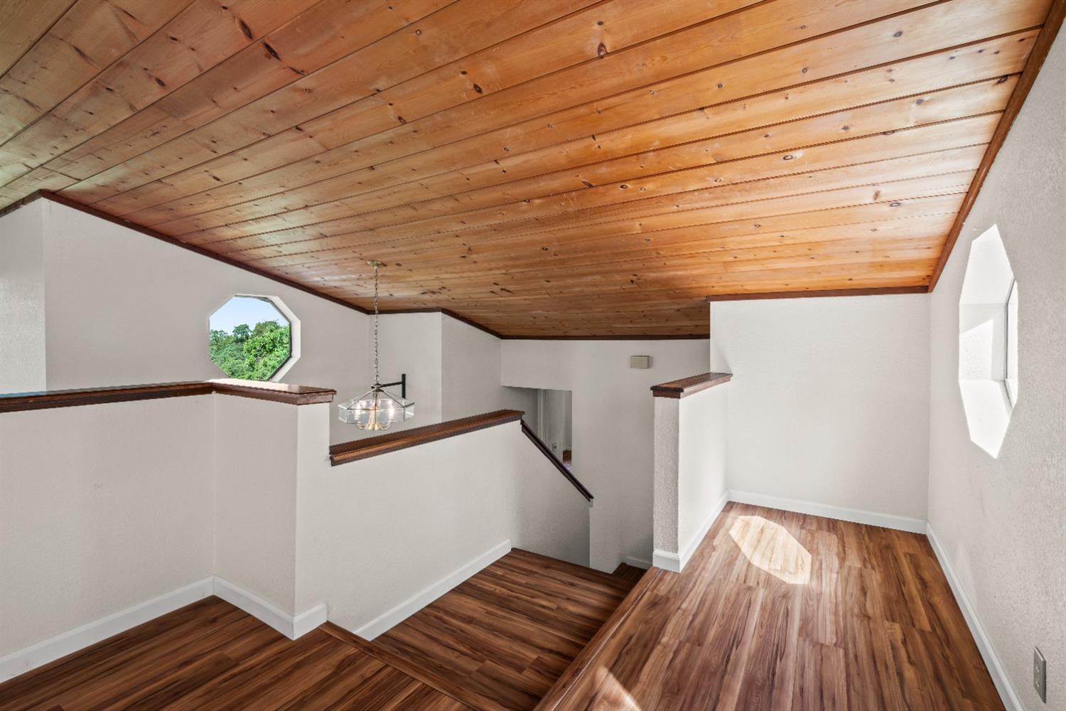 1502 Arrowbee Drive