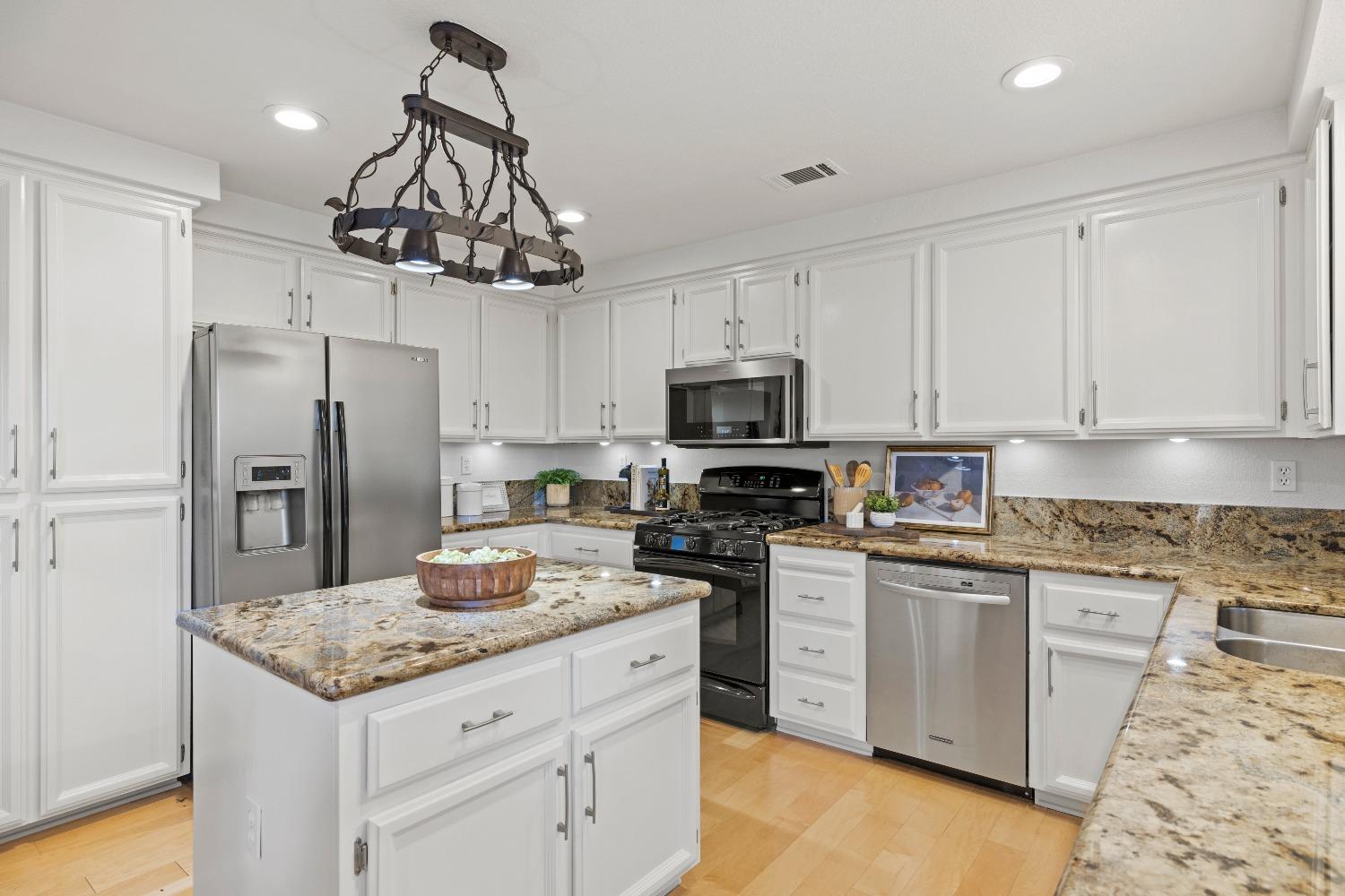 3125 Barlow Court